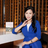 作家小彤親當女兒早戀糾察隊 「愛情教主」再推經典作品